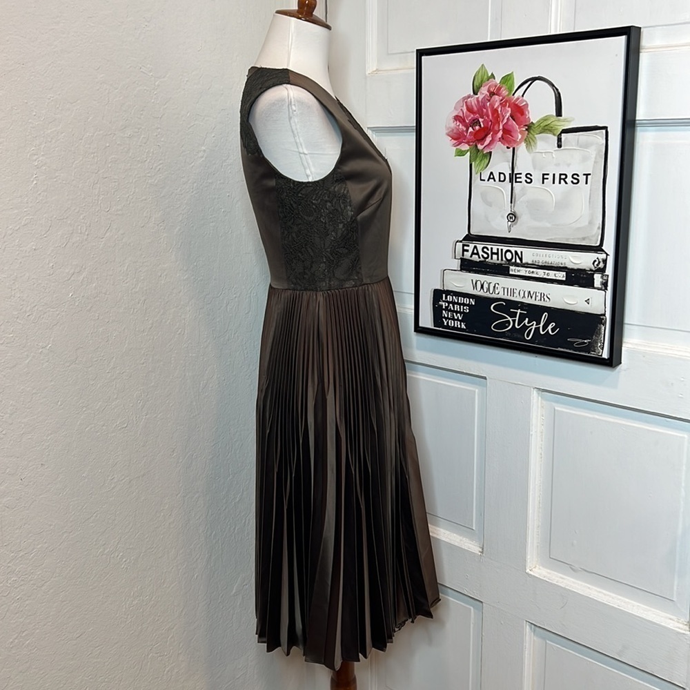 Karen Millen Brown Pleated Midi Dress with Lace Detail Size 4 - Picture 5 of 10